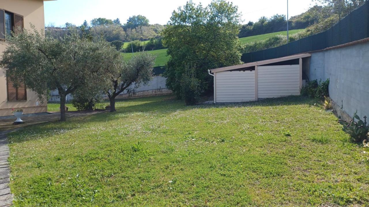 B&B Verena, Casa Ferrari Colonnella Εξωτερικό φωτογραφία